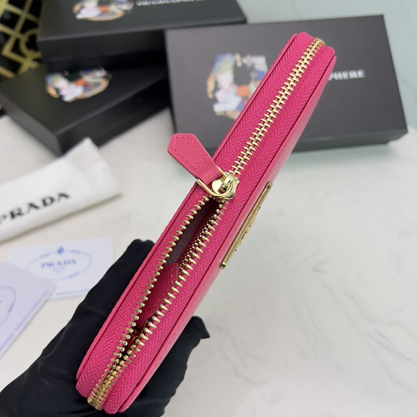 プラダ財布コピー素材ディテール